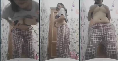 Nonton Bokep Indo Baby Rachel Gogo Live pamerin Toket